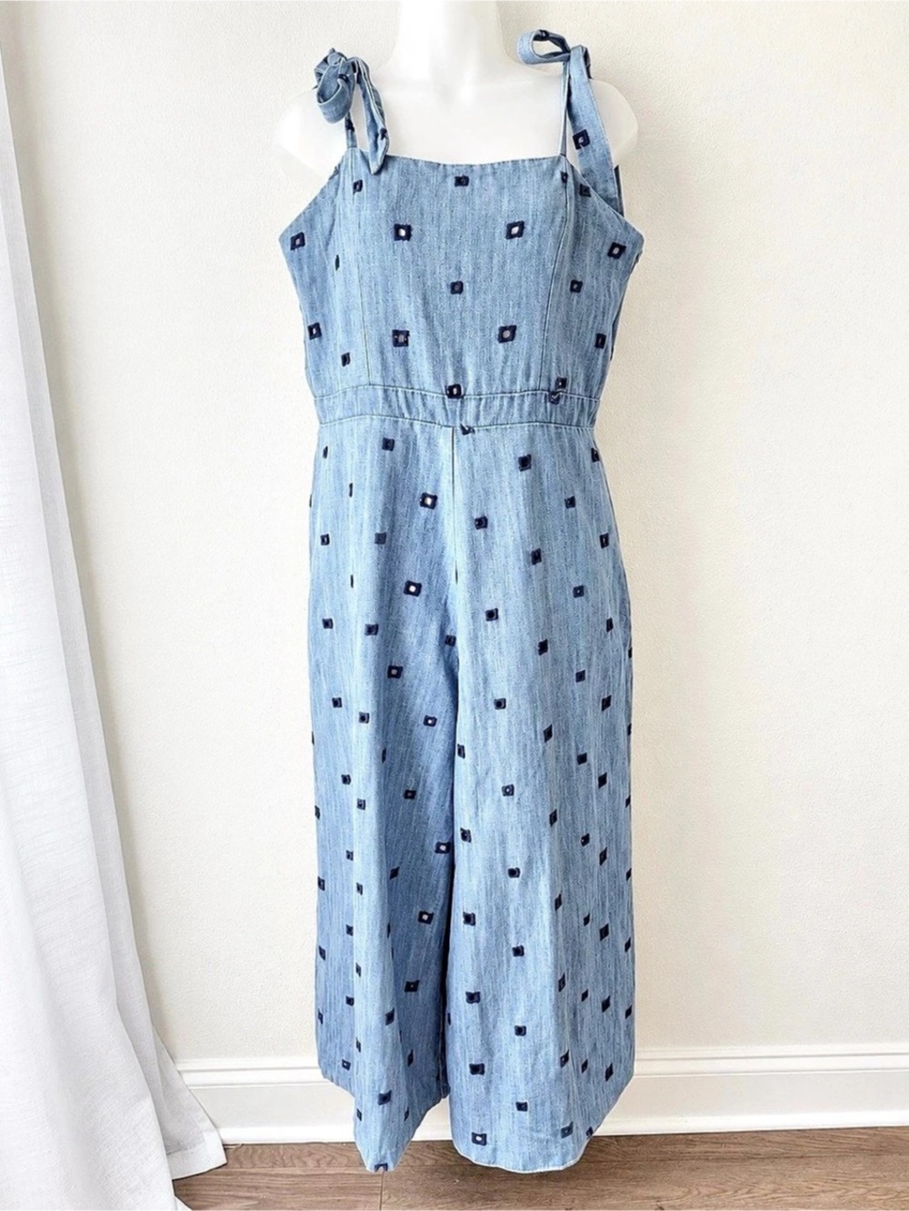 Hunter Bell Jumpsuit Size 12 Denim Geometric Eyelet Wide Leg Tie Strap